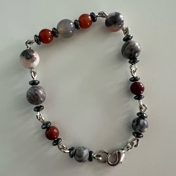 “New” Ms. Grey Gemstone Bracelet - Picture 1 of 3